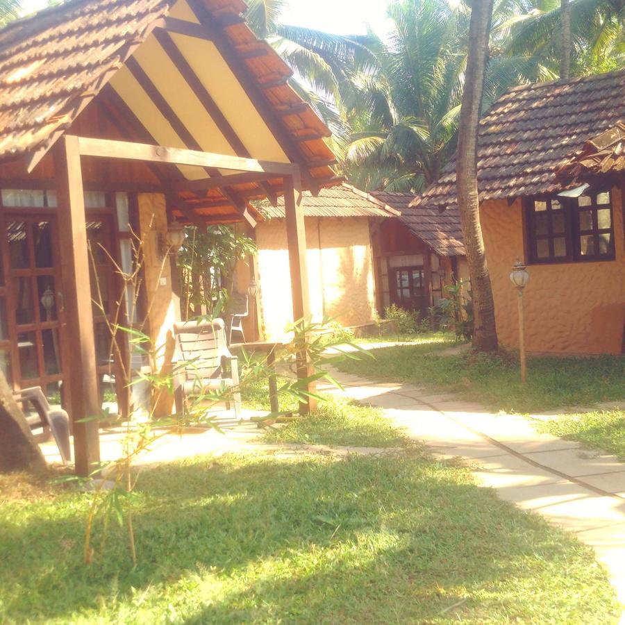 The Village Anjuna Esterno foto